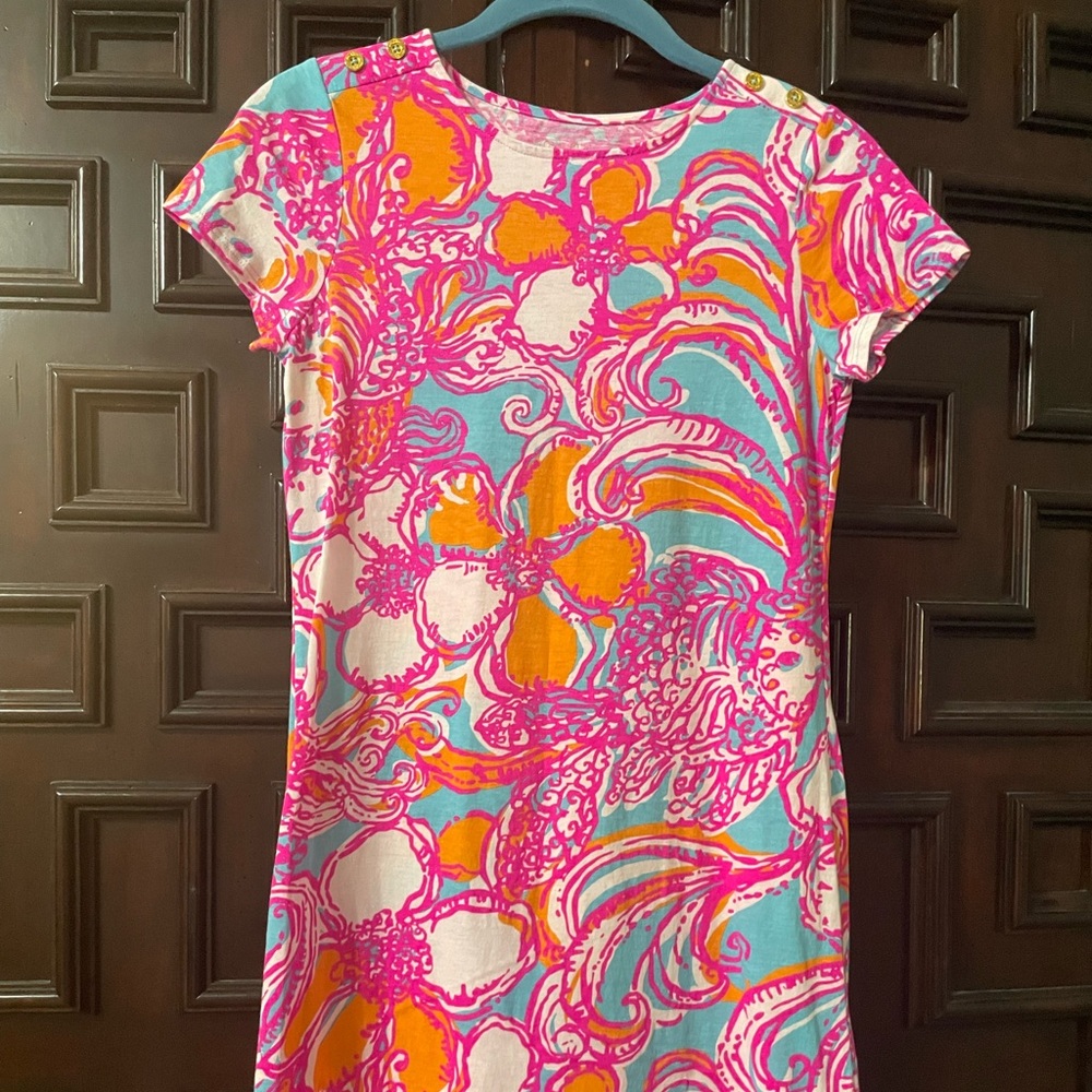 Lily Pulitzer girls extra large dress. Beautiful print only worn a few times.